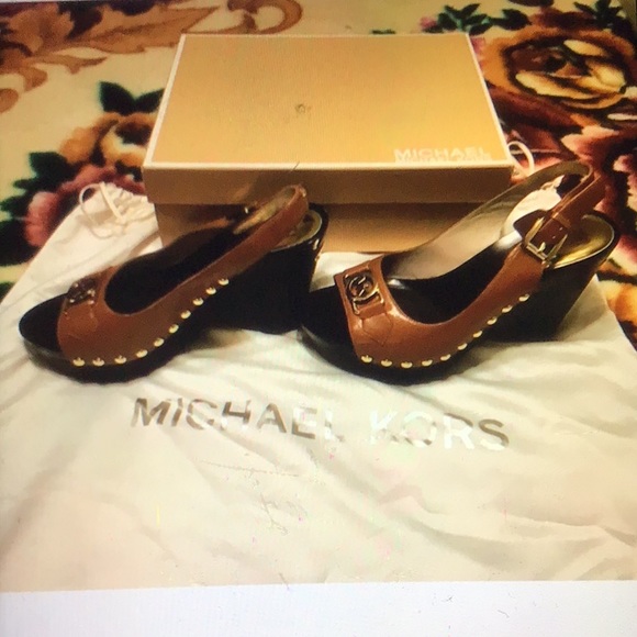 MICHAEL KORS Shoes - Picture 3 of 4